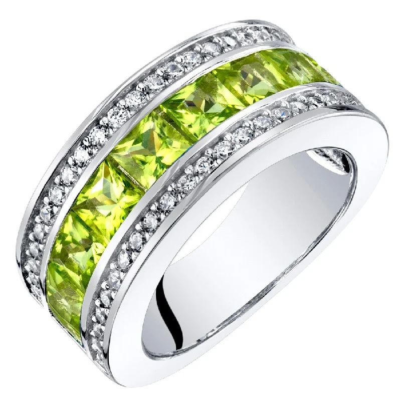 Gemstone rings with white gold for sleek shine -Sterling Silver 1.5 ct Peridot Birthstone Ring