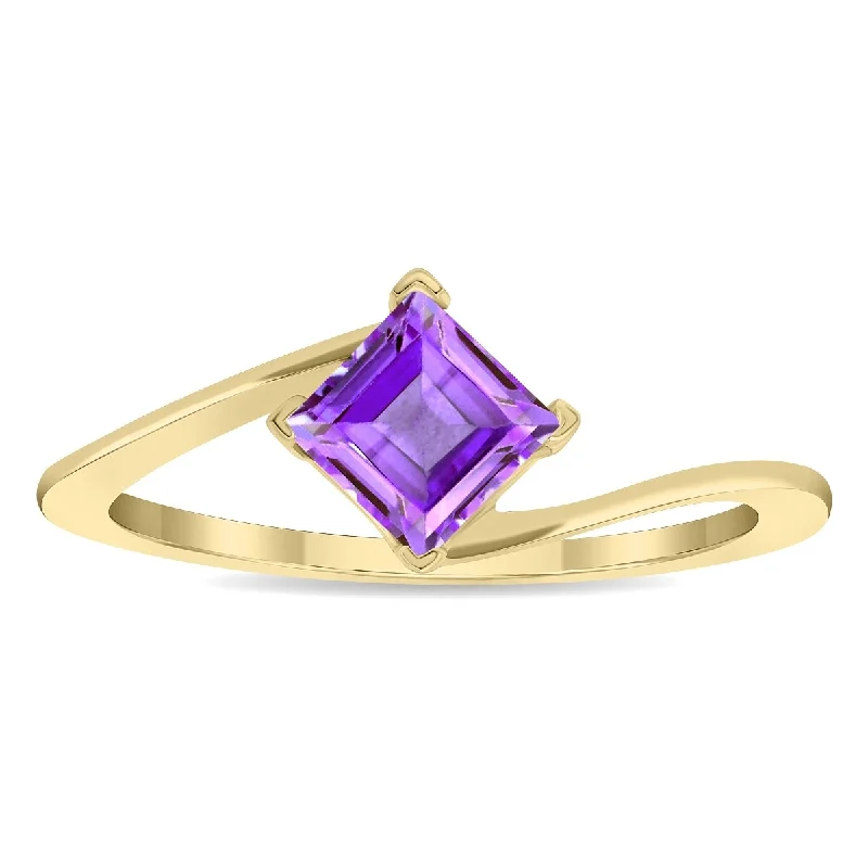 Gemstone rings inspired by cosmos with stone shine -Women's Solitaire Square Shaped Amethyst Wave Ring in 10K Yellow Gold