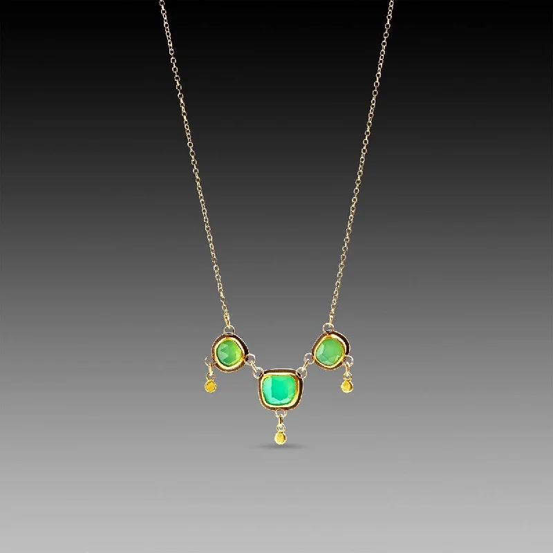 Modern choker necklaces and pendants for edgy, contemporary jewelry styles -Chrysoprase Necklace with Gold Drops