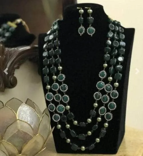 Elegant cuff necklaces and pendants with matching jewelry for chic, statement looks -Colored Beads Layered Necklace