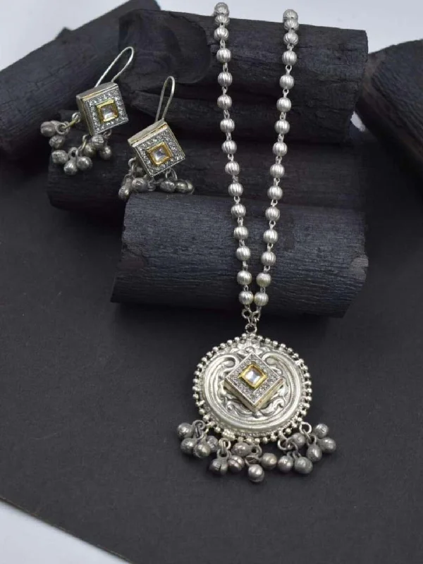 Nature-inspired necklaces and pendants with leaf and floral designs for elegance -Diamond Shaped Kundan Studded Oxidised Long Necklace