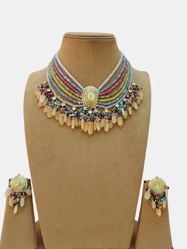 Affordable sterling silver necklaces and pendants for everyday casual wear -Elegant Handcrafted Bridal Kundan Necklace Set