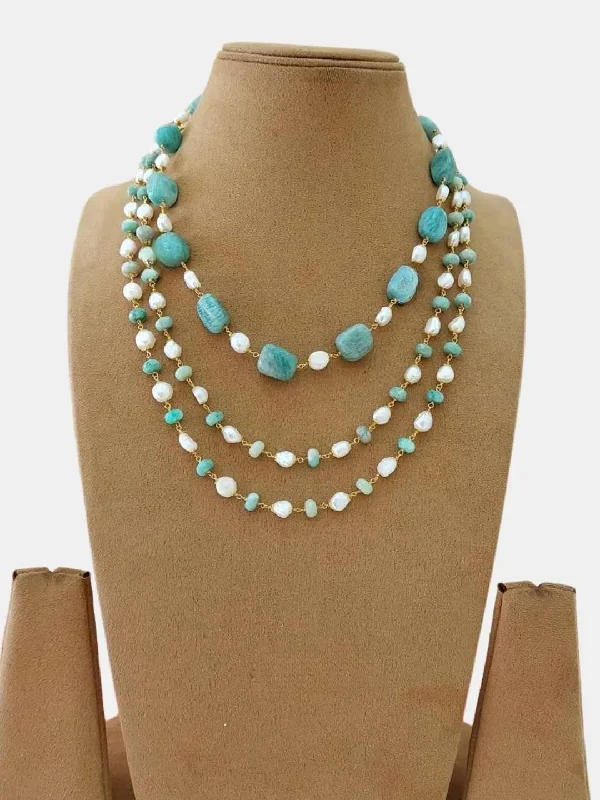 Vintage-inspired necklaces and pendants with intricate designs and timeless appeal -Green Pearl Embellished Layered Necklace