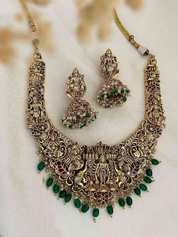 Delicate chain necklaces with small pendants for a subtle, elegant look -Lakshmi Kundan Temple Necklace