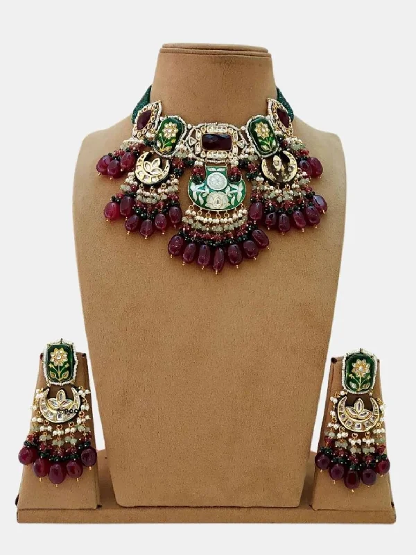 Simple gold necklaces and pendants for women looking for understated elegance -Rajasthani Traditional Handmade Kundan Choker Necklace