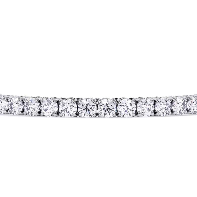 Holiday Bracelets for Festive Appeal-9 Carat Diamond Tennis Bracelet