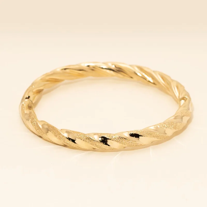 Porcelain Bracelets for Elegant Look-Estate Textured Twist Bangle Bracelet in 14kt Yellow Gold