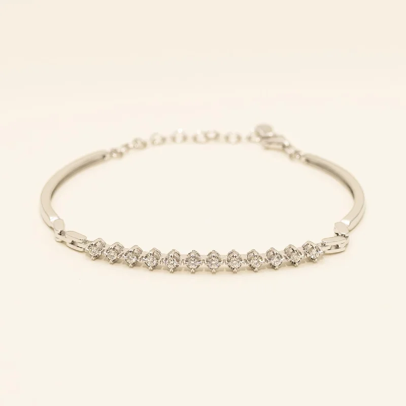 Link Bracelets for Versatile Wear-Memoire Essentials Diamond Bracelet in 18kt White Gold (1/3ct tw)